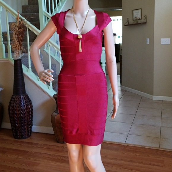 French Connection Dresses & Skirts - French connections Body Con dress